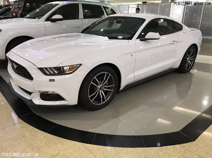 天津2017款福特小野马车身马力动力试驾