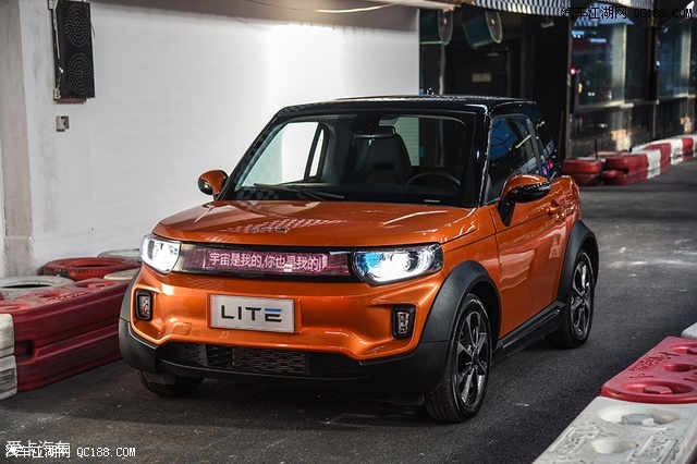 这次玩的不亦乐乎 感受北汽新能源lite