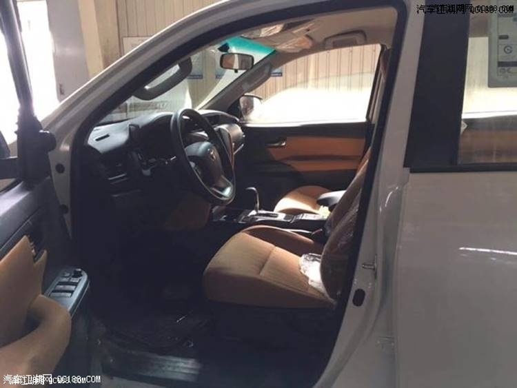 18款丰田穿越者2.7l配置 详细报价分析