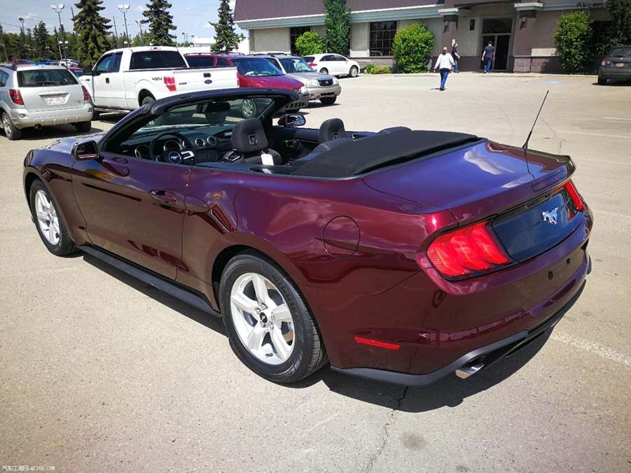 {百家樂}(两门四座跑车后排怎么进去)