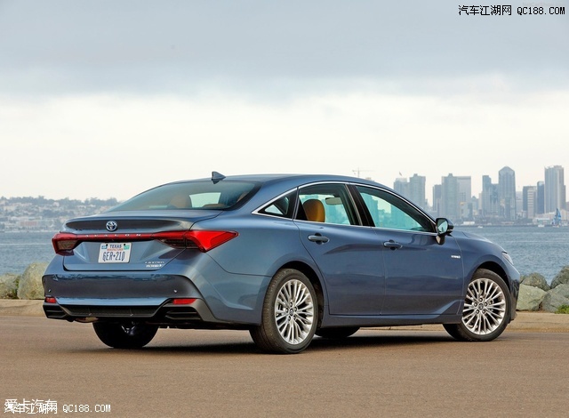 美国试驾丰田rav4&丰田全新一代亚洲龙