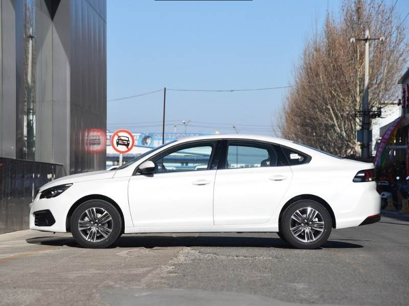 2019款标致308上市 外观微调配置升级