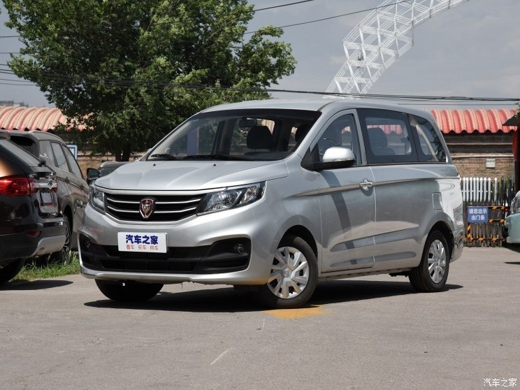 金杯f50新增车型上市 最低售价10.49万