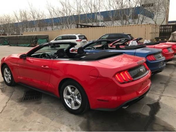 19款福特野马23t加版敞篷四座跑车解析