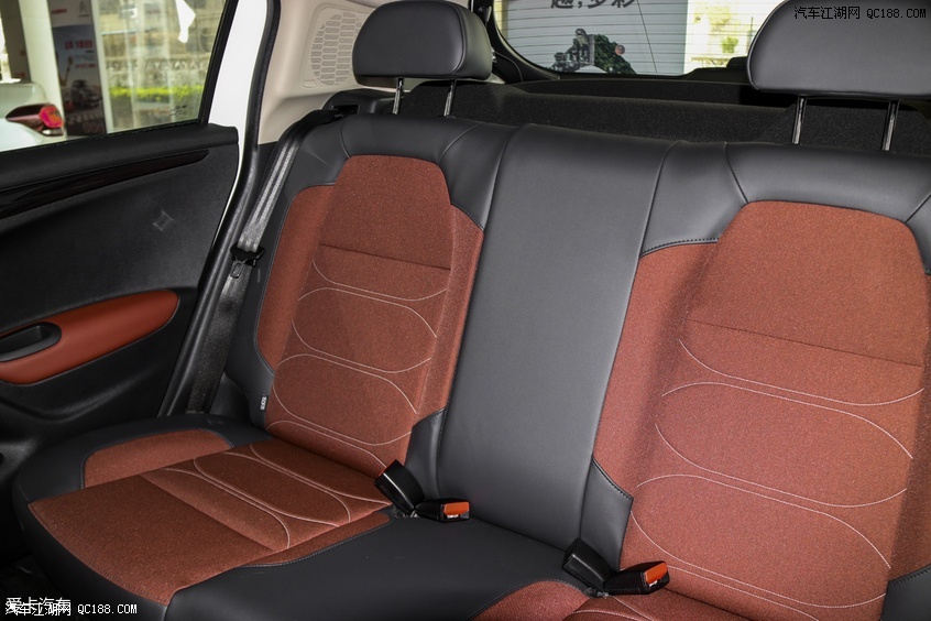 实拍19款雪铁龙c3-xr 190thp自动越领版