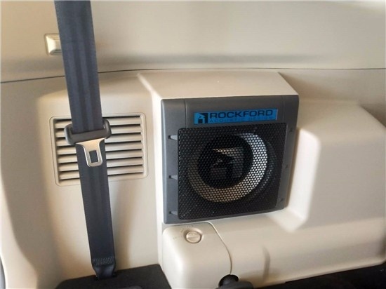 平行进口车中东版三菱帕杰罗v97到店实拍