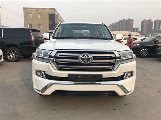 19款丰田陆巡5700gxrv8中东版现车价格