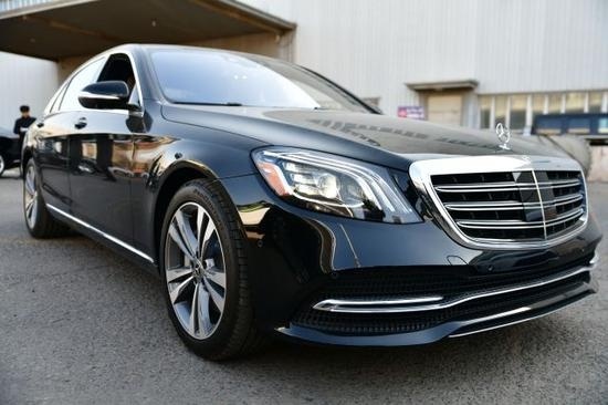 19款奔驰s560四驱长轴版实拍经典车型