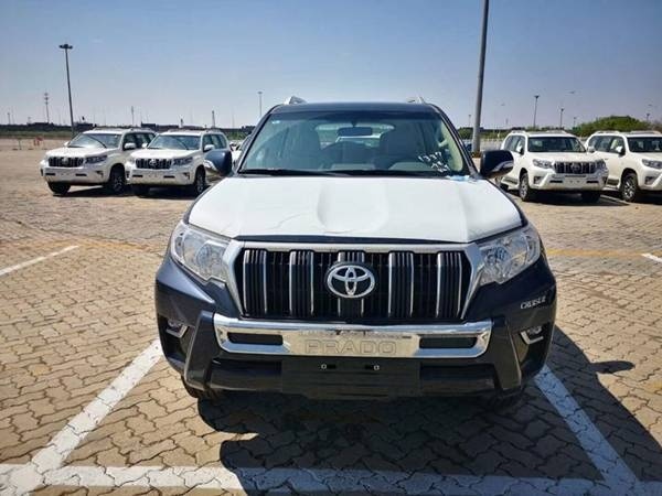 19款丰田霸道400配置解读七座硬派suv