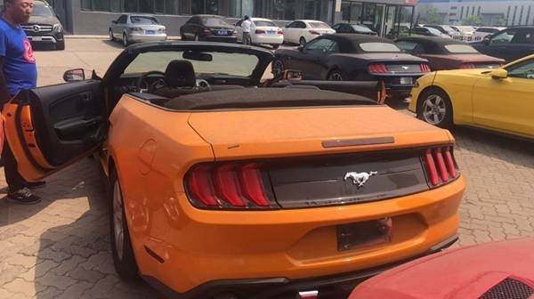 19款平行进口福特野马四座敞篷小跑报价