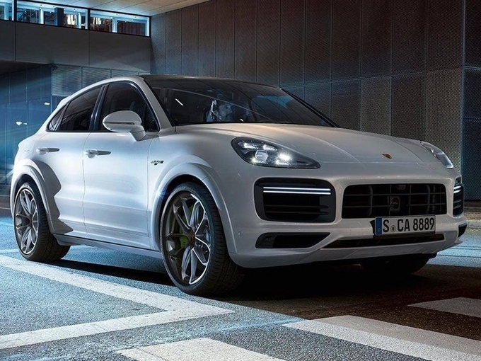 目前,保時捷cayenne turbo s e-hybrid coupe車型官圖正式曝光,新車將