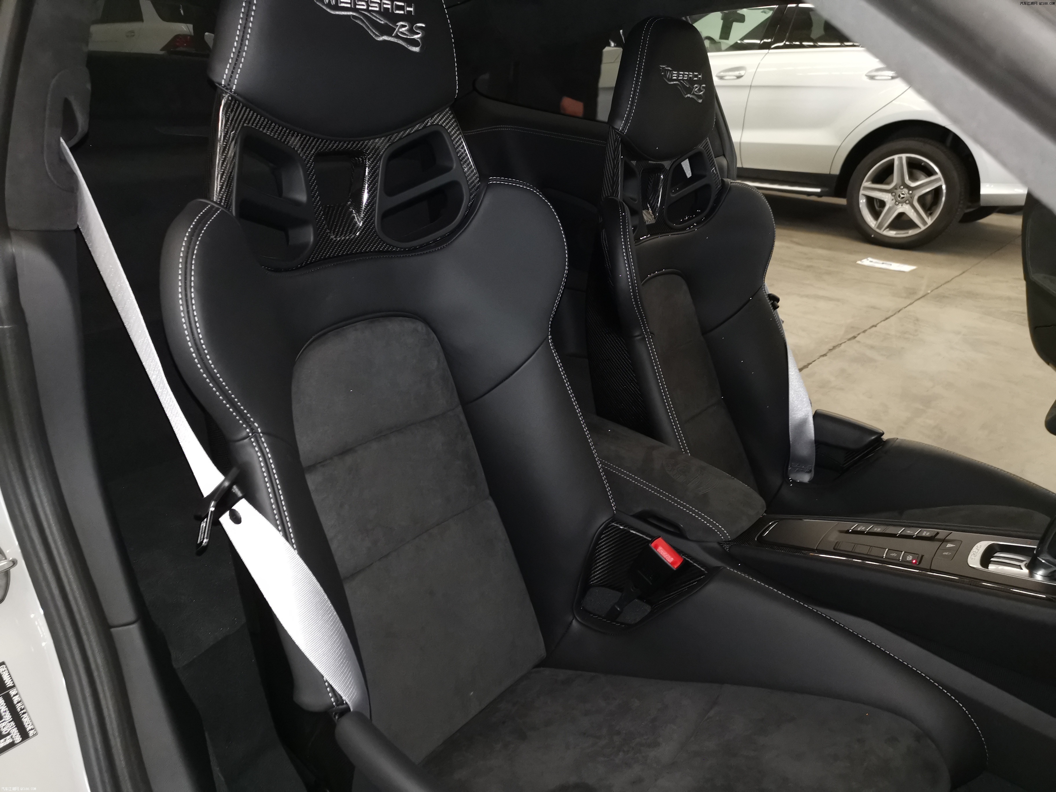 保时捷911gt2rs 当之无愧的蛙王 国内最后一辆新车