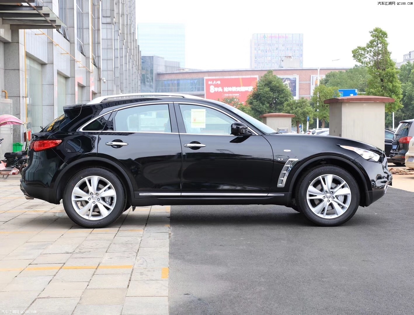 19款英菲尼迪qx70评测体验 轿跑suv3.7l