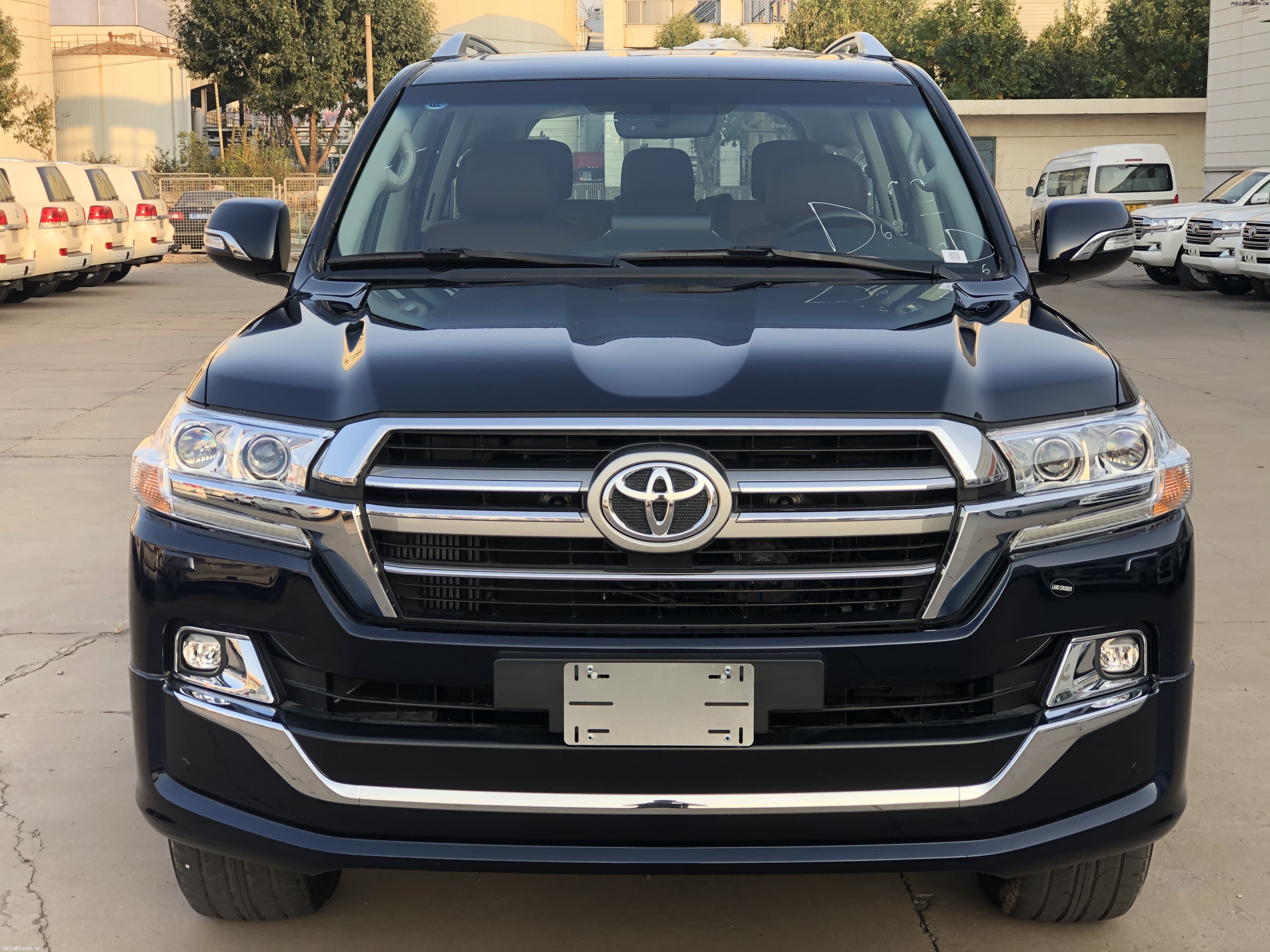 2019款平行进口丰田陆巡5700报价及图片