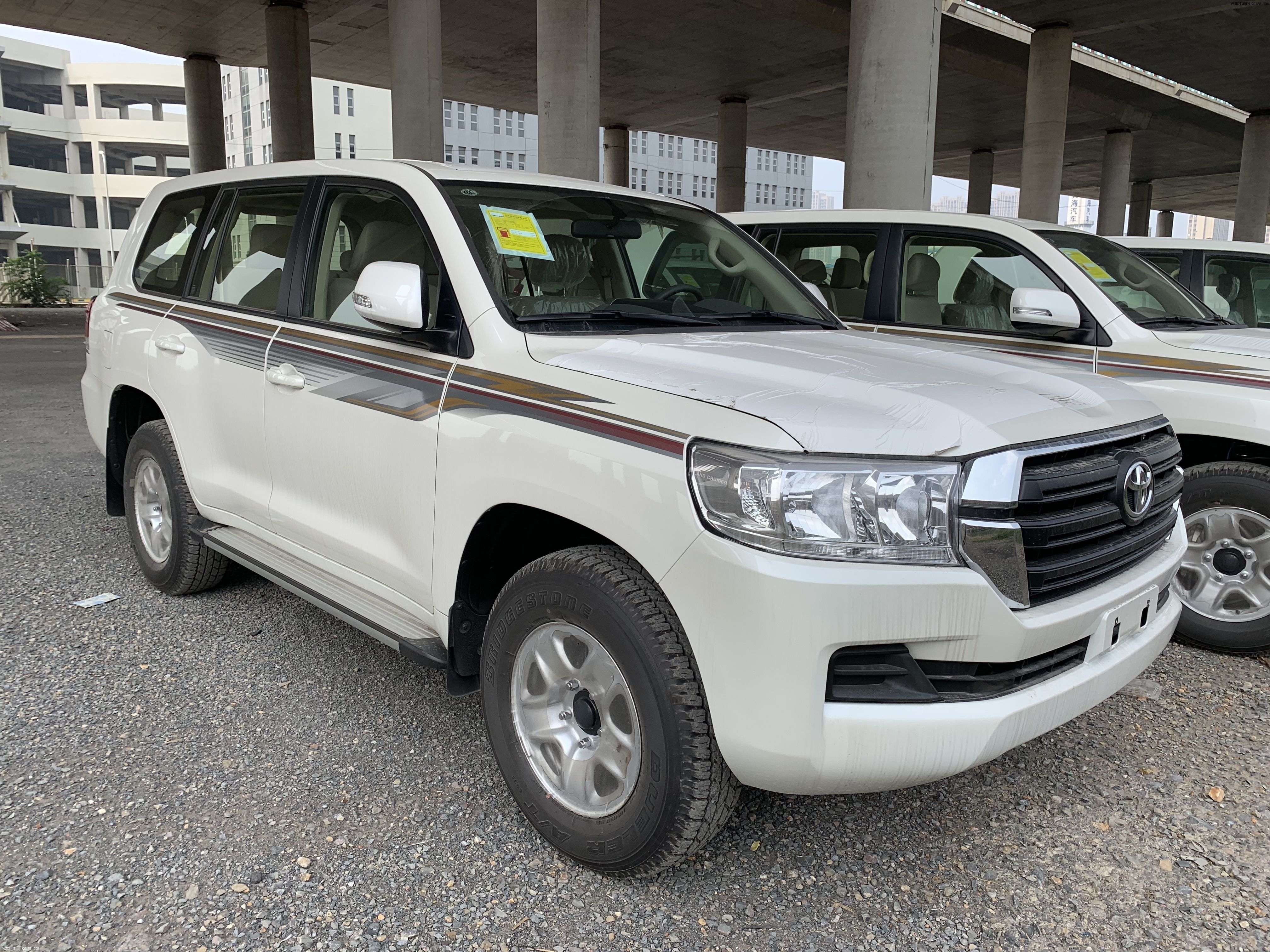 2019款丰田酷路泽4000中东版实拍感受