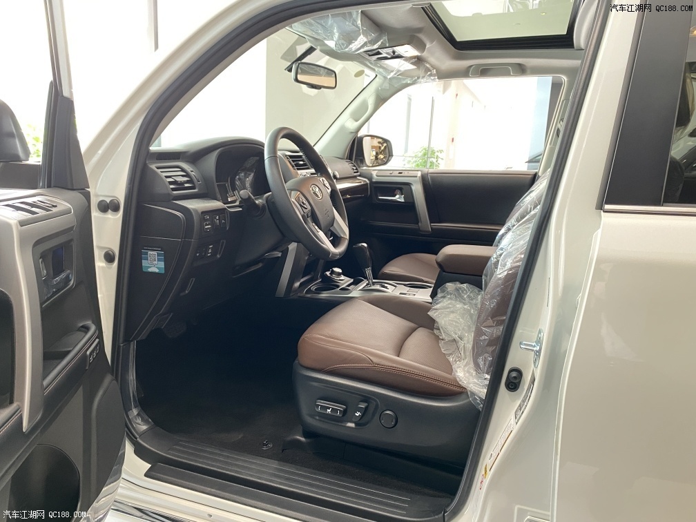 2019款丰田超霸4runner到店实拍 王者座驾