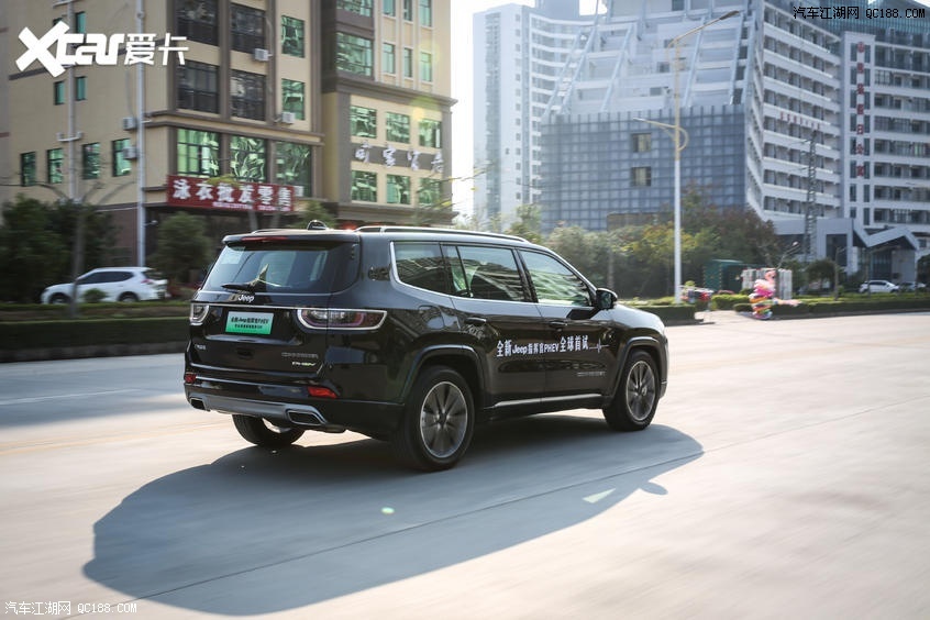 北纬22度沿海公路jeep指挥官phev首试