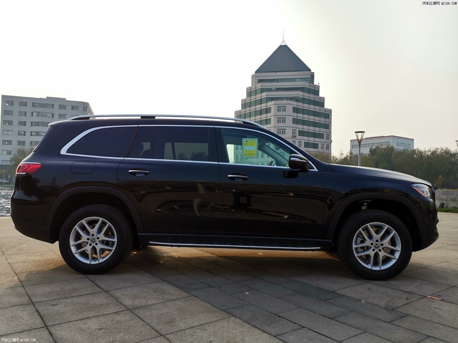 2020款全新美规版奔驰gls450 高配解读