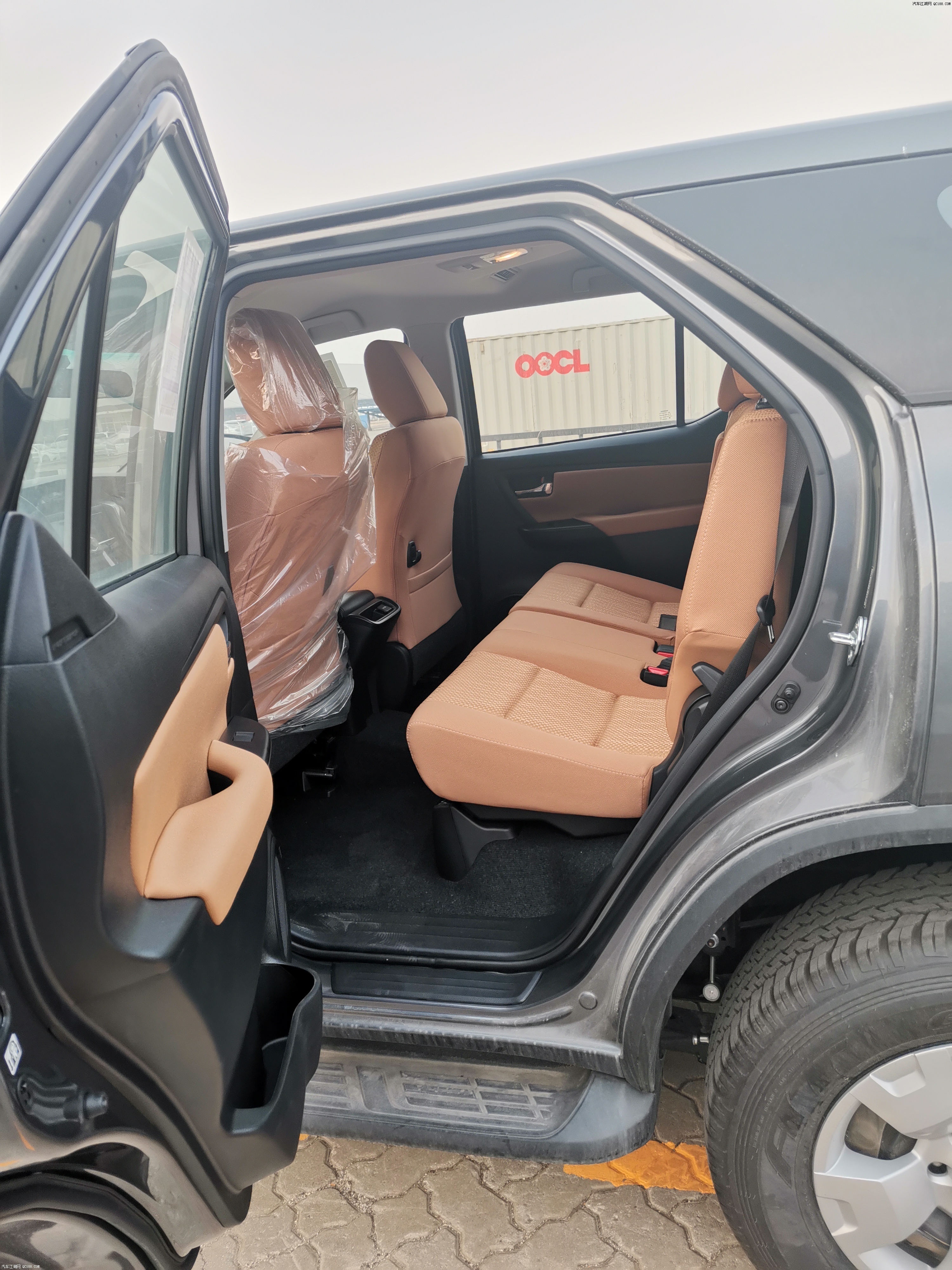 19款平行进口丰田穿越者2700中东版报价