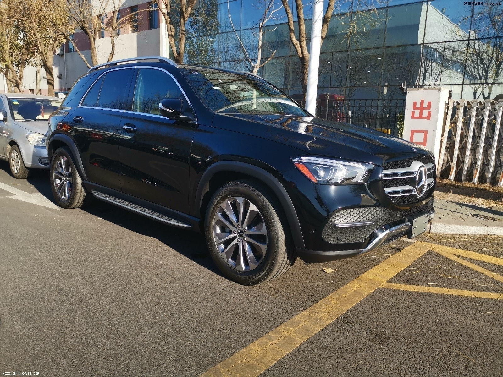 2020款奔驰gle350加版现车配置性能解读