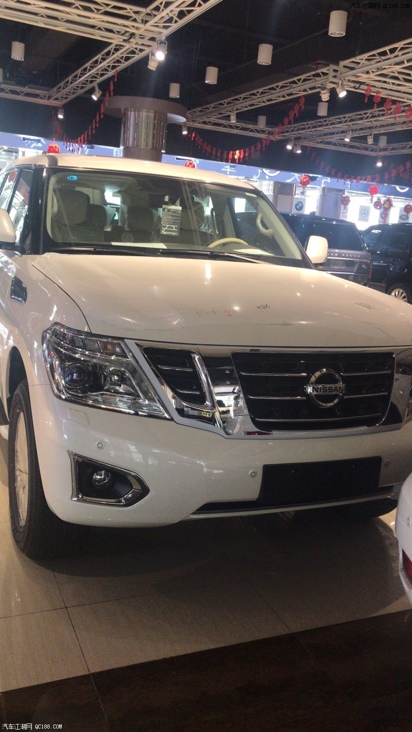 原装进口中东版日产途乐y62全新配置介绍