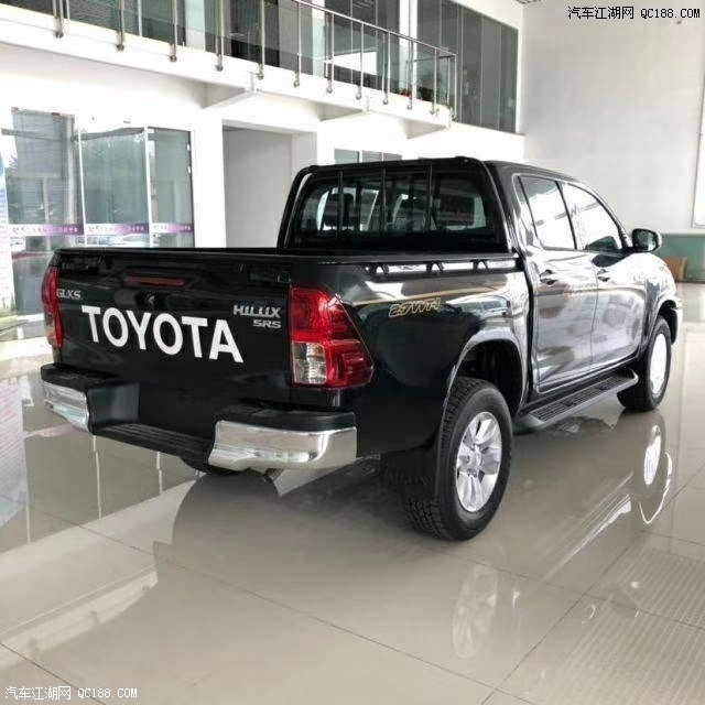 2019款豐田海拉克斯hilux皮卡現車價格