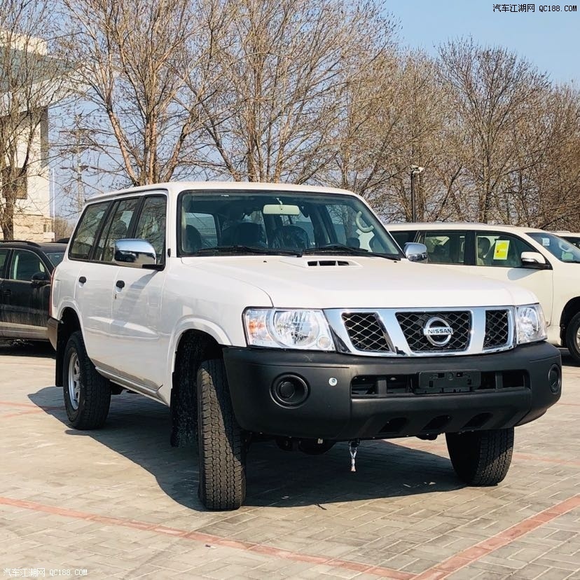 2019款日产尼桑途乐y61柴油版到店实拍