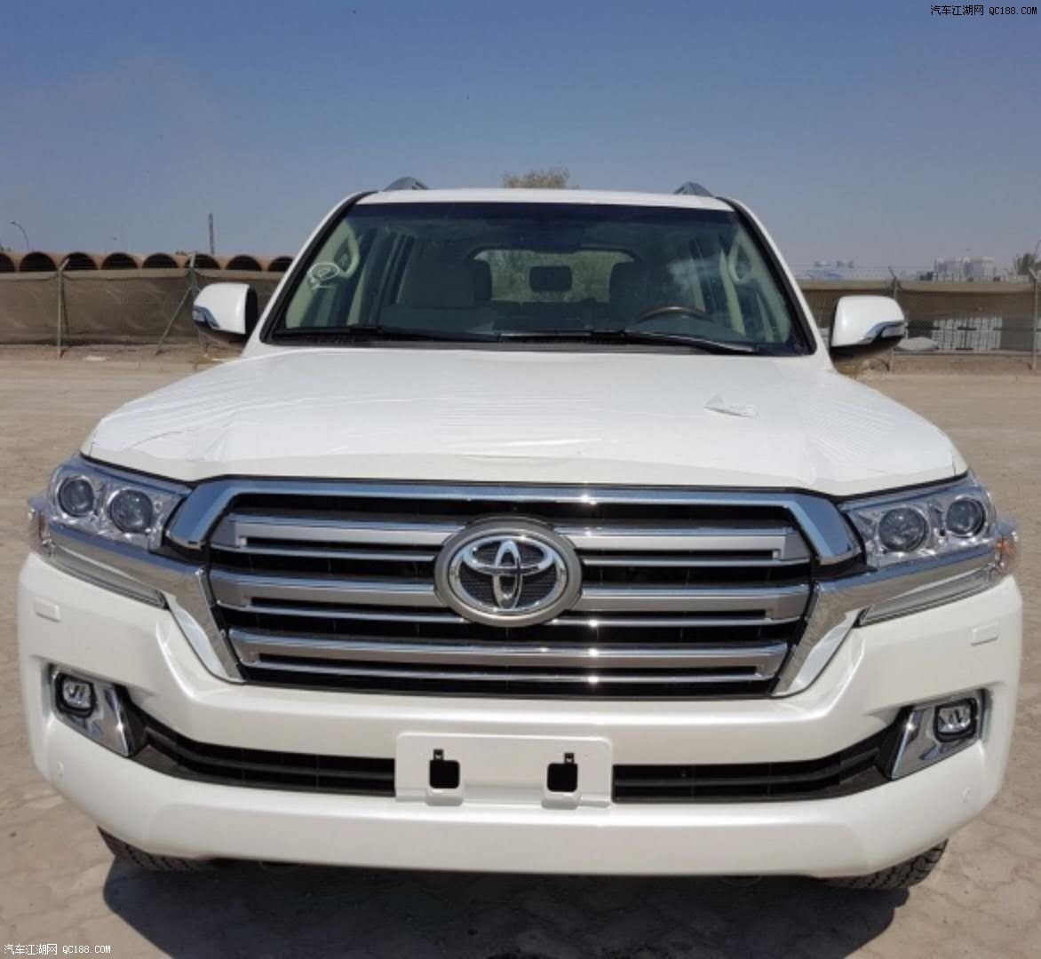 丰田酷路泽4600中东版白色实车报价解读