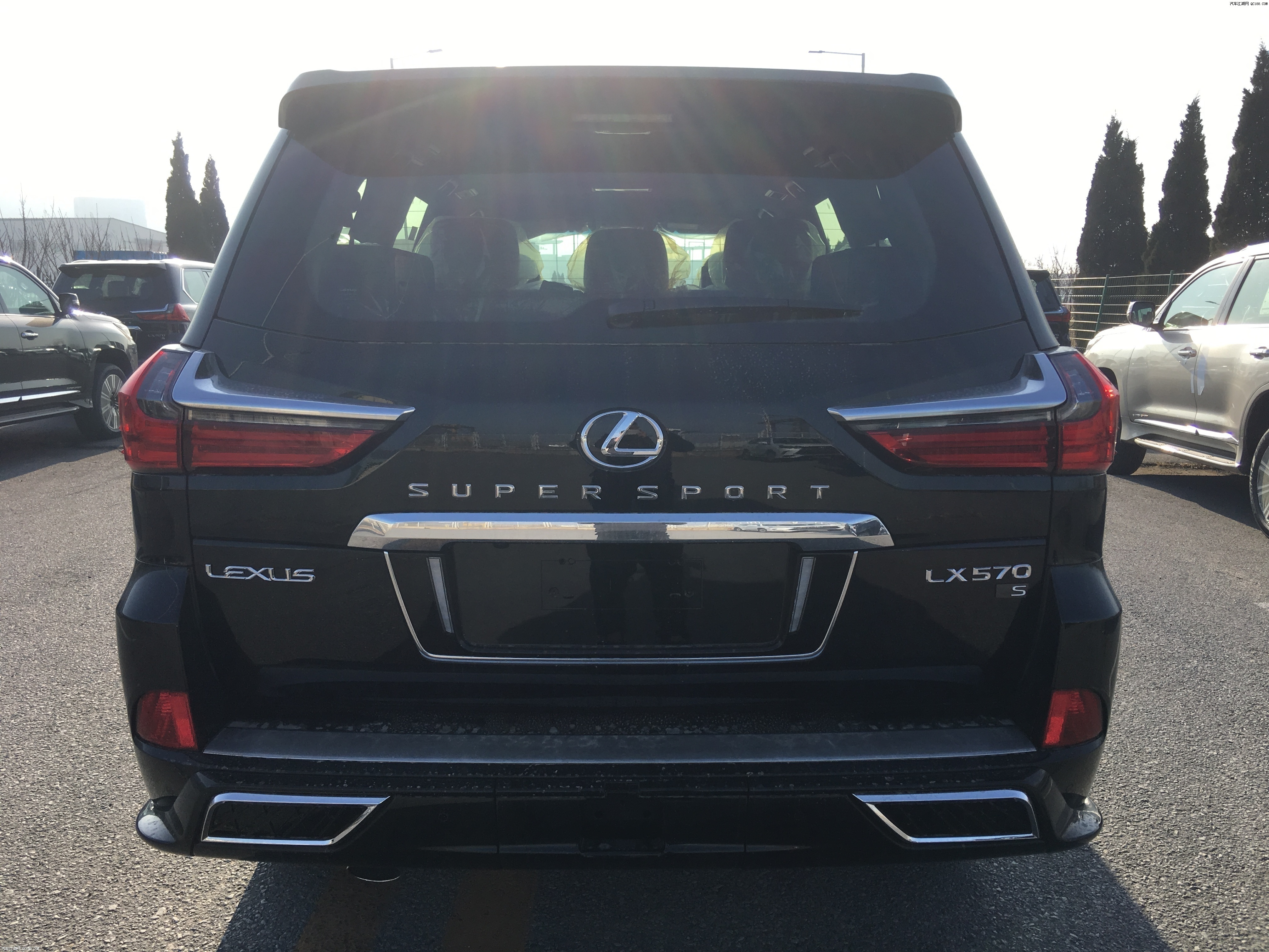 20款丰田雷克萨斯lx570中东版实拍图解