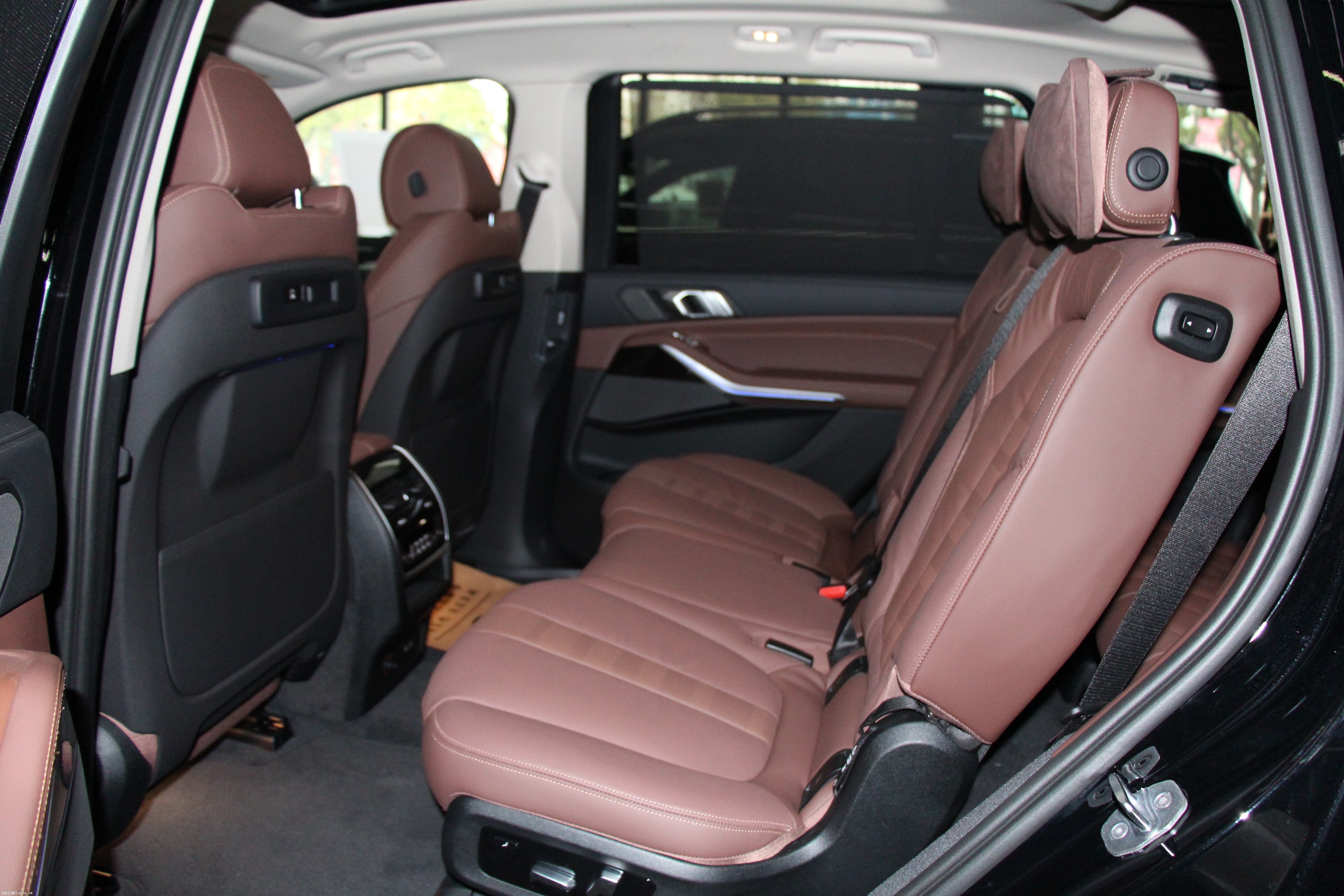 20款宝马x7平行进口首选 配置高价格低商务首选第一选择