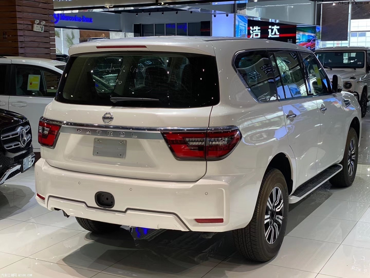 新一代日产途乐y62中东版配置动力解读