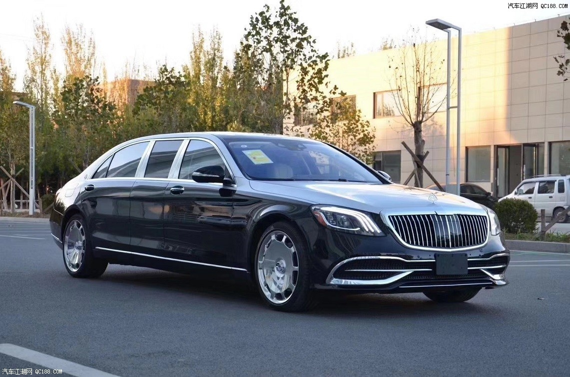 全新一代20款奔驰迈巴赫s450现车试驾