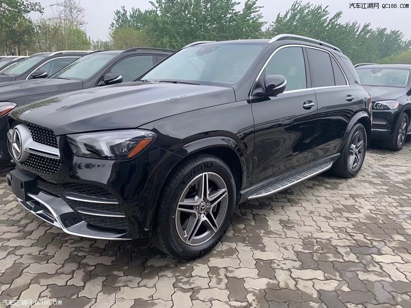 中东版2020款进口奔驰gl350配置性能解析