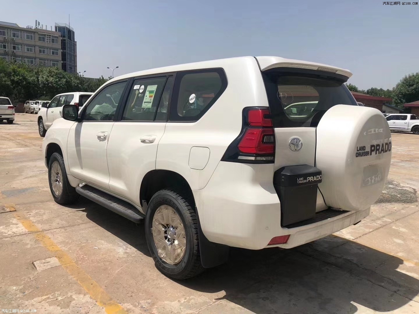 2020款丰田霸道2700中东版动力参数介绍