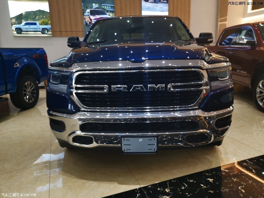 2019款进口道奇公羊大角牛性能参数解析