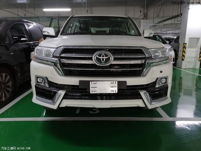 进口丰田兰德酷路泽4500中东版性能解析