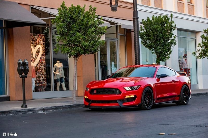 福特野馬推出gt500gt350shelby簽名版