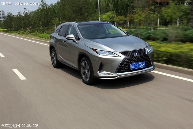 行业数一数二水平试驾雷克萨斯rx450h