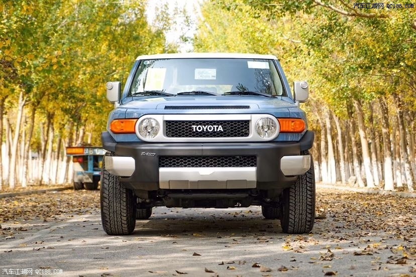 丰田酷路泽fj中东版短轴越野实车到店
