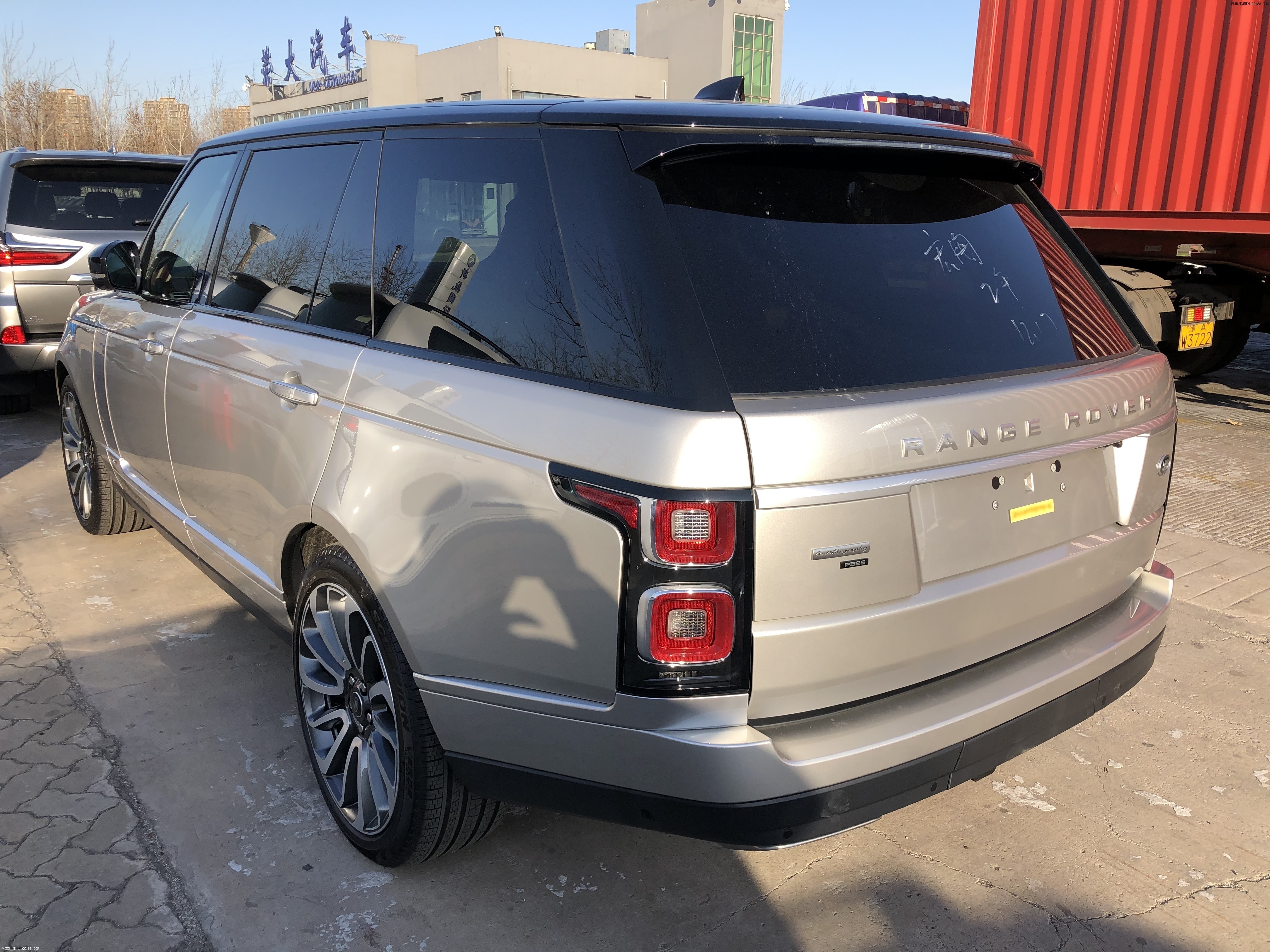 2020款路虎揽胜创世加长版内外实测解读