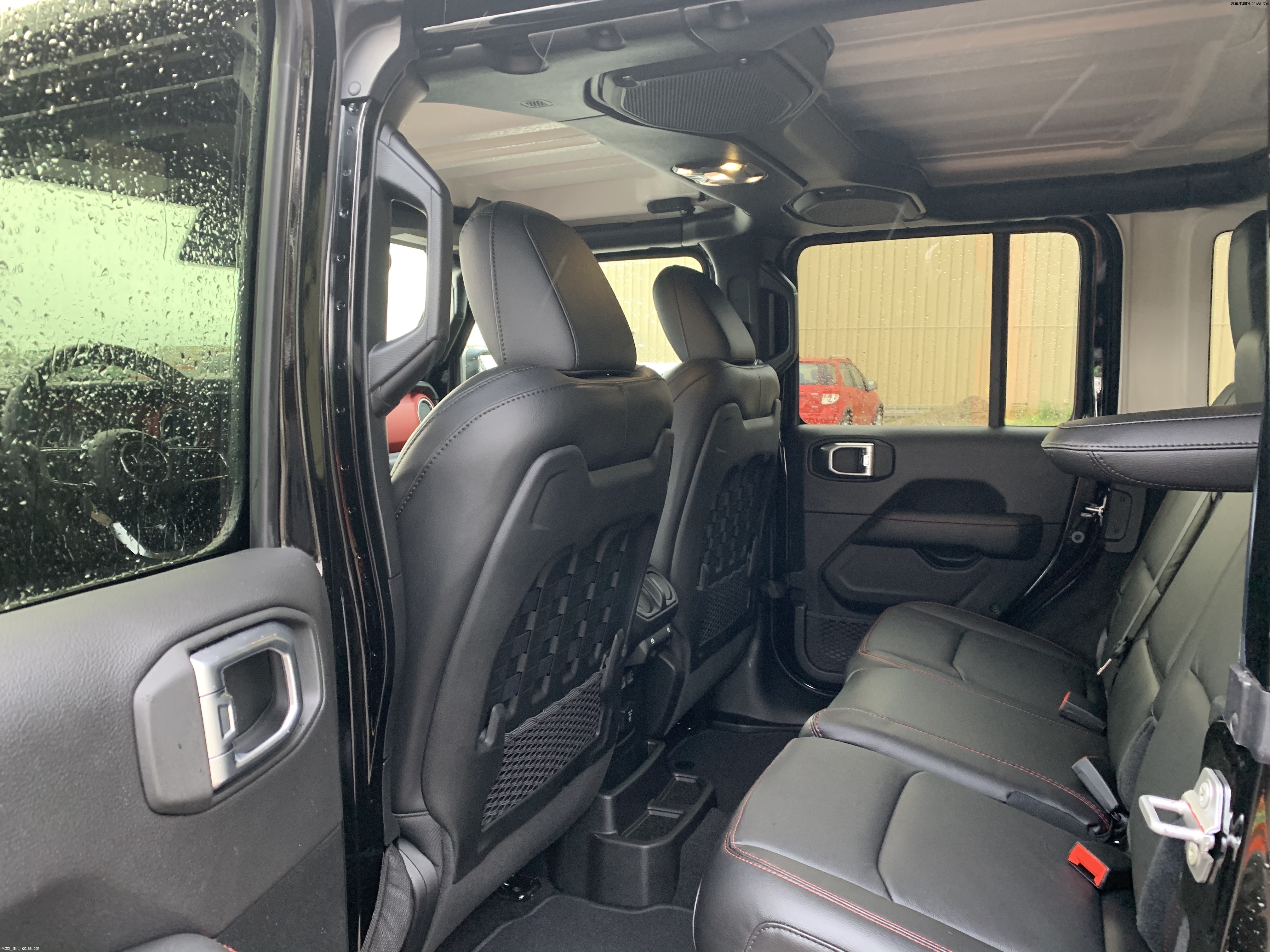 2020款牧马人撒哈拉四驱性能参数解析