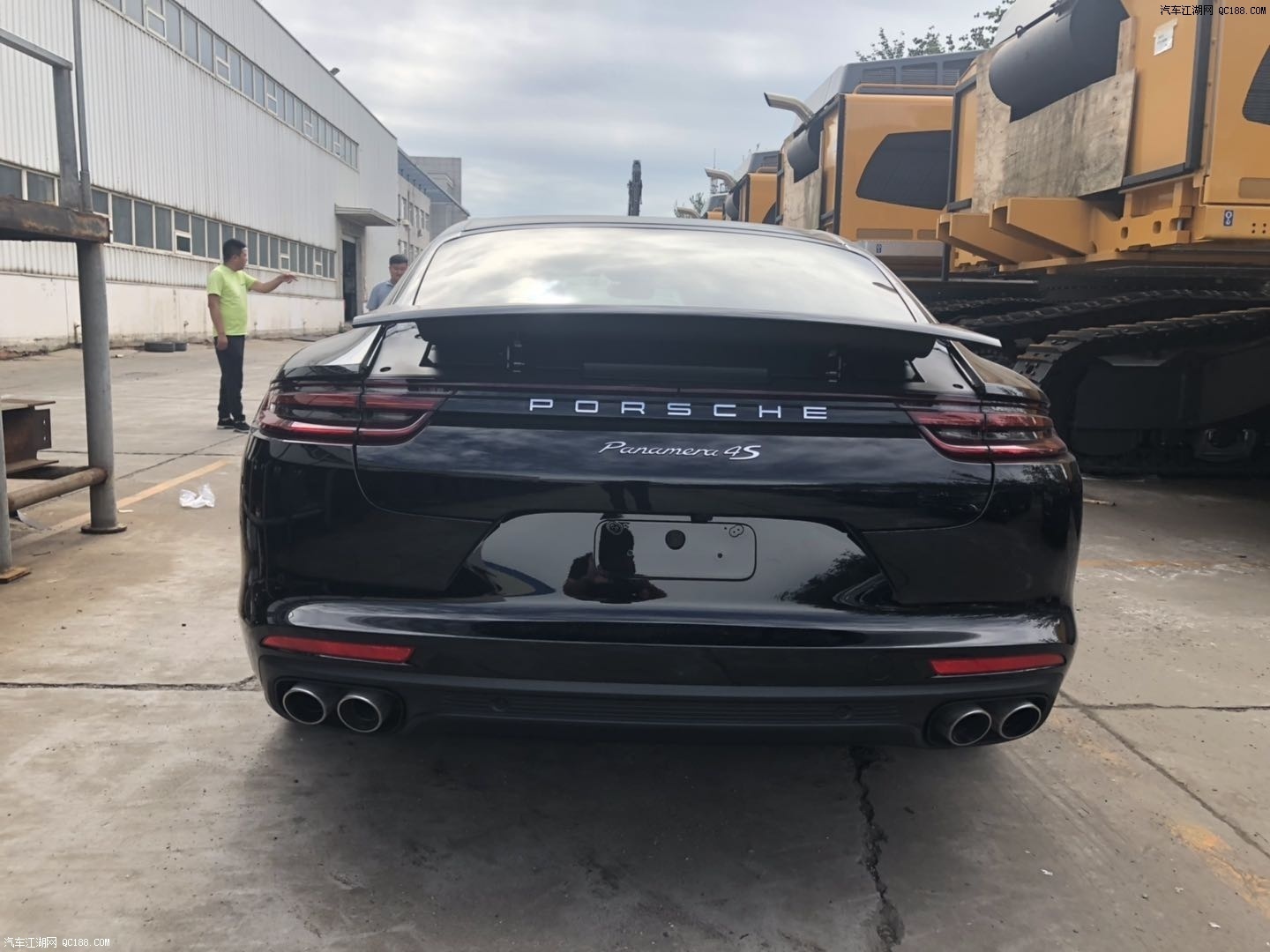 2020款保时捷帕拉梅拉panamera到店实拍