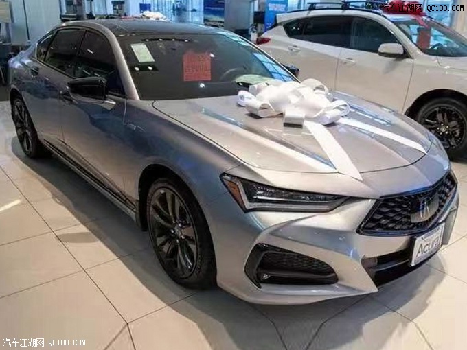 熏黑点阵式格栅讴歌全新tlx到店实拍图