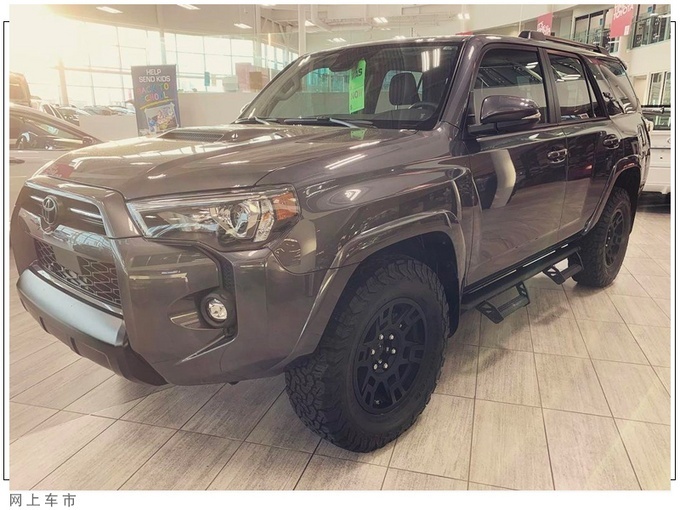 丰田4runner trd实拍 枪灰色车身涂装