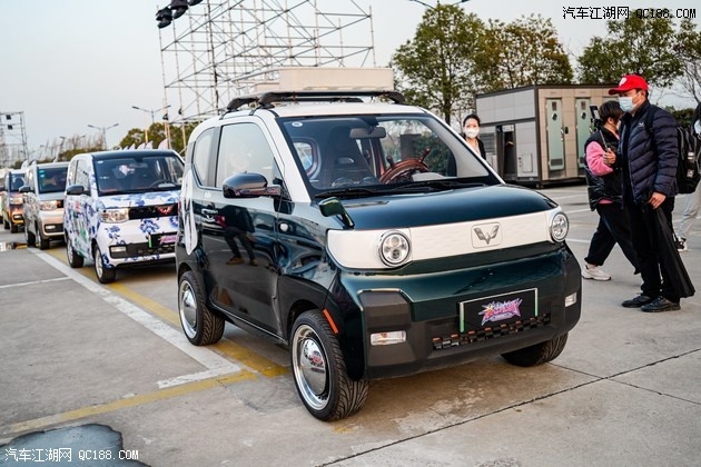 100辆改装宏光miniev绝对称得上震撼