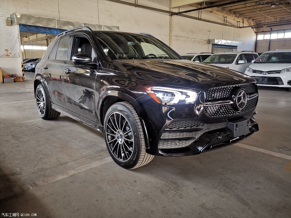 2021款奔驰gle450amg运动版到店体验