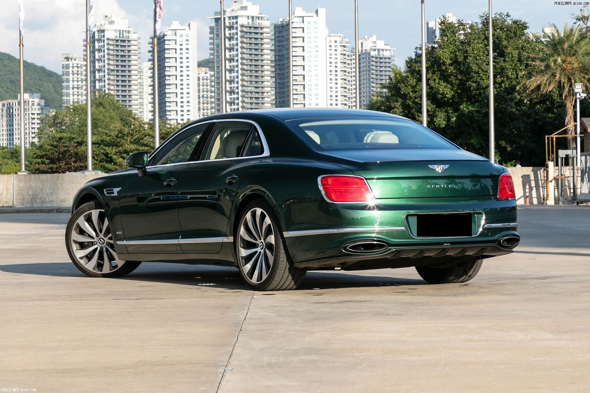 宾利全新款飞驰 6.0l动力现车到店体验