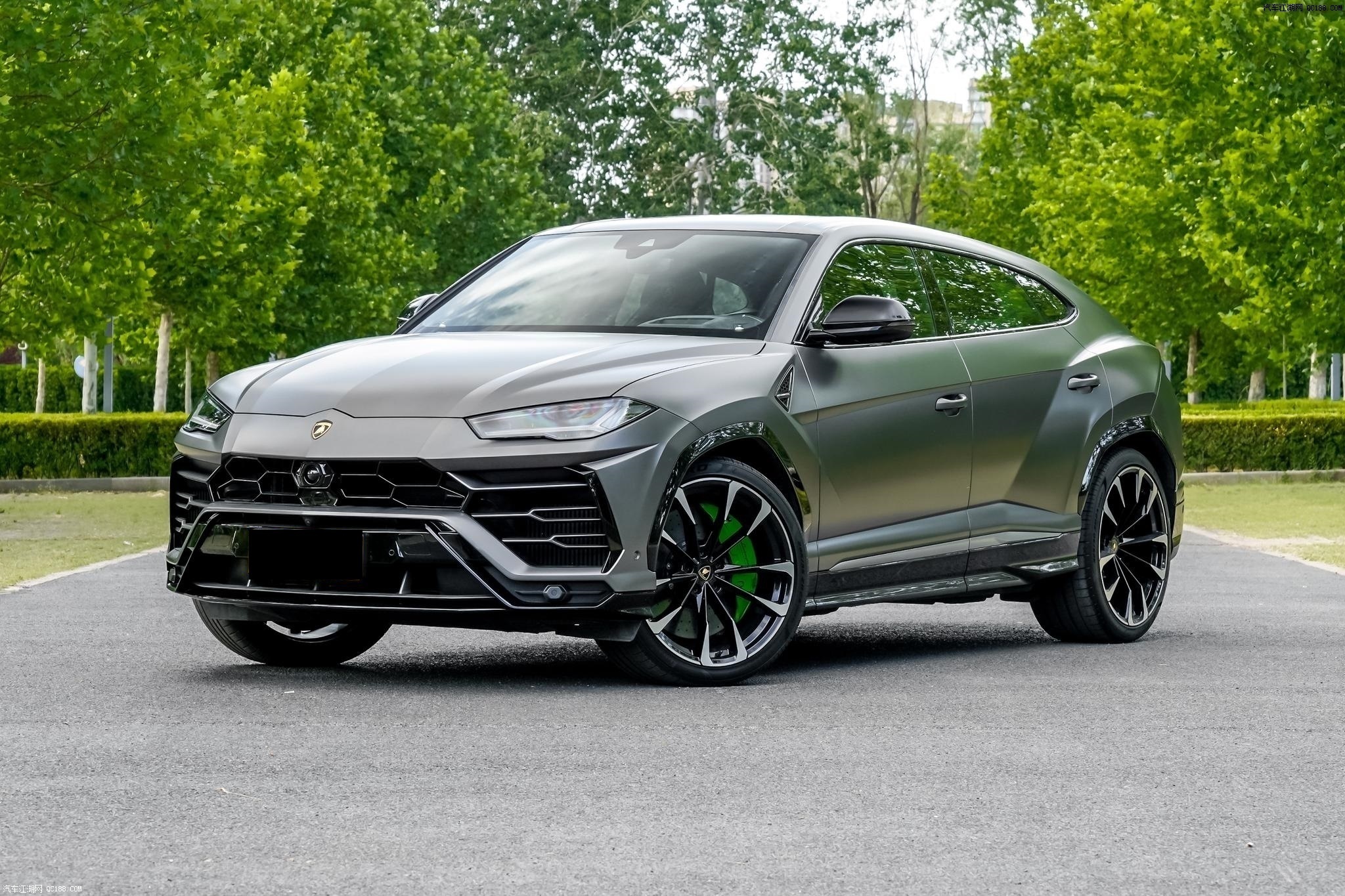 平行进口2020款兰博基尼urus到店体验