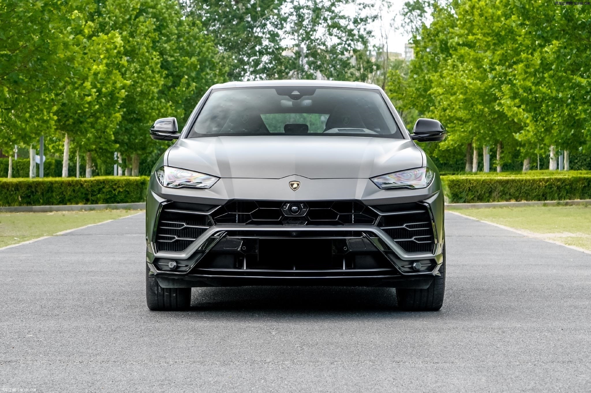 平行进口2020款兰博基尼urus到店体验