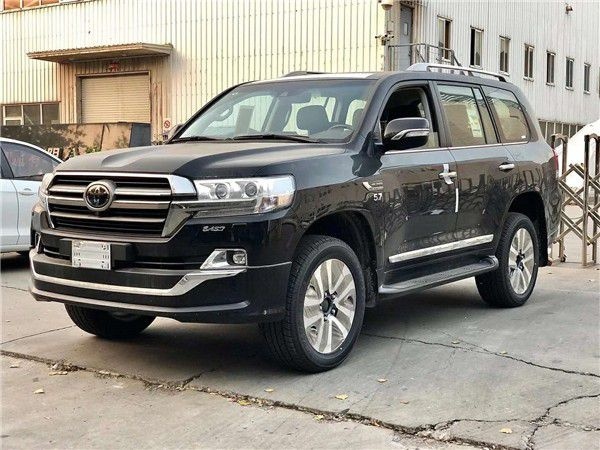 2021款丰田兰德酷路泽5700动力性能详解